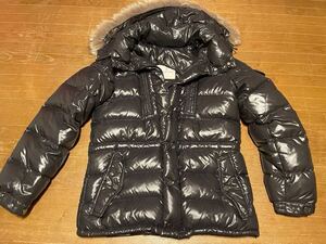 程度良好です！モンクレール最高級ラインROD アウトレット品 ブラック サイズ0 Moncler 紺 管129