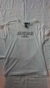 アディダス　Adidas　ジュニア　　半袖シャツ　Tシャツ　トレーニングウェア　スポーツウェア　白　子供　１４０　