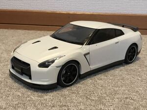 送料無料　1/18 オートアート 日産 GT-R R35 レストアやカスタムベースに ジャンク ミニカー AUTOart NISSAN Aa