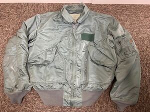 ALPHA INDUSTRIES(アルファインダストリーズ) CWU-45/P フライトジャケットMADE IN U.S.A アメリカ製　古着 ミリタリー