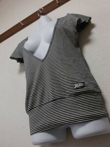 assk6-538☆BAPY　半袖ボーダーVネックカットソー　トップス　ボーダープルオーバー　白×黒　Mサイズ　綿混素材　日本製