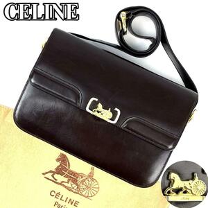 【美品】CELINE セリーヌ ショルダーバッグ ポシェット 馬車金具 Cマカダム ゴールド金具 チャーム ボックスカーフ フォーマル レザー 茶