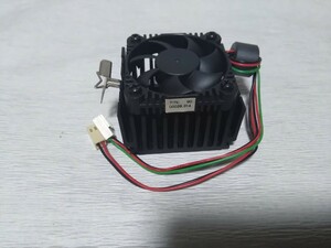 型番不明　CPUクーラー　Socket 370 / 462　