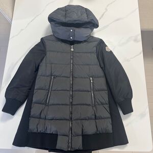 MONCLER ダウンコート　キッズ　130センチ　8anni