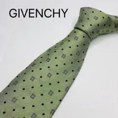 GIVENCHYジバンシー　ネクタイ　グリーンロゴ柄　高級シルク100%