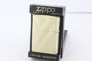 未使用品 Zippo ジッポー アイボリー 2002年