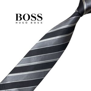 ★やや細め★ストライプ柄★HUGO BOSS★高級ネクタイ グレー系 レジメンタル柄 ヒューゴボス イタリア シルク USED プレス済み t1230