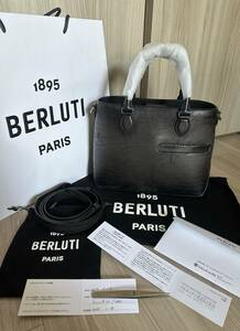 定価45,4万 Berluti Toujours XS Scritto Leather Tote Bag ベルルッティ トゥジュールXS ショルダーバッグ 初回パティーヌ付き 色変更可