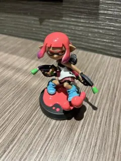 amiibo ガール　ネオンピンク