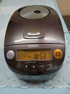 ZOJIRUSHI 象印 2015年製 圧力IH炊飯ジャー 　　　NP-BE10 5.5合 2015年製　　ジャンク