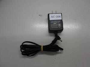 SOLYTECH ENTERPRISE CORPORATION AD1705CF ACアダプタ 5V/2.6A 通電確認済　管理番号AC-306