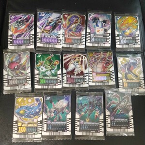 仮面ライダーガッチャード　ライドケミートレカ　CD3 ウエハース　R以下コンプ　食玩付属　UR R C セット ウエハース03 ジャマタノオロチ