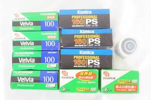 FUJIFILM 富士フィルム Velvia100 SUPERIA100 Konica コニカ プロフェッショナル 160PS 等 期限切れ カメラフィルム 10点セット 7001086011