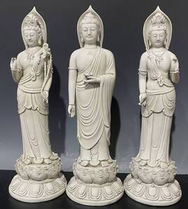 秘藏 明 徳化窯 何朝宗款 西方三聖 陶芸 磁器 中国磁器 工芸品 置物 極細工 希少珍品 古美術 古美味 L1205