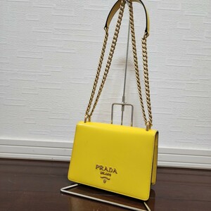 PRADA☆プラダ☆サフィアーノレザー☆黄色☆1BD133 ☆チェーンショルダーバッグ イタリア製 斜め掛け レザー クロスボディ