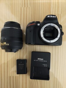 ★美品レベル★ NiKON ニコン D3200 AF-S 18-55mm F3.5-5.6 VR　シャッター回数　約5011回！