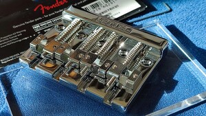 新)FENDER純正 フェンダー HiMass 4-String Bass Bridge Assembly Zinc Saddles Chrome ブリッジ 4弦