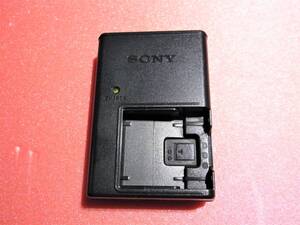 【美品】【即決】 SONY ソニー 【純正品】 バッテリー 充電器 BC-CSD NP-FT1 NP-BD1 NP-FD1 NP-FR1 NP-FE1　動作品 