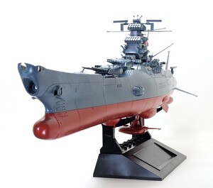 【送料無料】バンダイ　1/500　宇宙戦艦ヤマト　素組み完成品