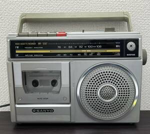 ◎稼働◎SANYO サンヨー ラジカセ MR-G307 FM/AM ラジオ カセットレコーダー 昭和レトロ ジャンク品扱い