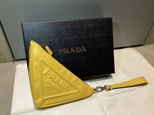 PRADA プラダ トライアングルポーチ バッグ イエロー ★新品