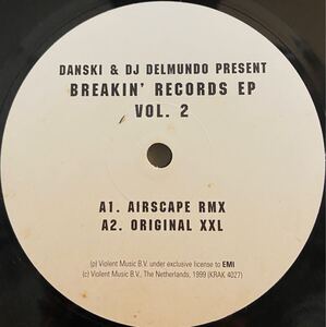 Danski & DJ Delmundo - Breakin