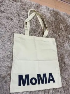 MoMA ロゴ入り エコバッグ クリーム色