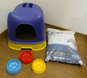 57●a351☆３同梱不可　中古品　ペット用品　HOOPET　猫耳トイレ　ブルー/イエロー　43×52×40cm　紙製ネコ砂付き　現状渡し