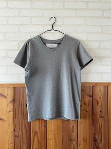 AKM エイケイエム メンズ 半袖 Tシャツ XS-Sサイズ位 グレー トップス カットソー 無地 シンプル 綿 100% コットンシャツ 古着 Z