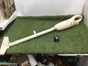 【中古品】makita(マキタ) 10.8v充電式クリーナー (本体のみ) CL100DZ IT0TA2MMIL8S