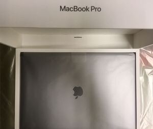 1回のみ土日限定！Macbook pro 16-inch 2019 4TB 64GB i9 8core USキーボード 定価55万円以上 希少美品 送料無料！クリスマス！