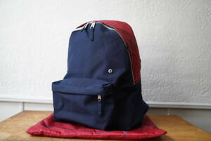 18SS ×EASTPAK PADDED PAK