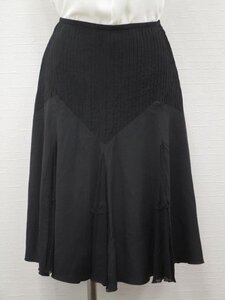 美品 アルマーニ コレッツィオーニ ARMANI COLLEZIONI ひざ丈 タックフレアスカート 44 ブラック 【メール便可】