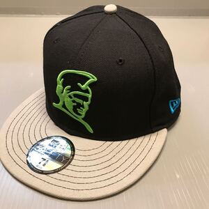 未使用！FITTED HAWAII NEW ERA 59FIFTY カメハメハ刺繍 キャップ ブラック グレー/ネオングリーン ブルー刺繍 サイズ7 5/8(60,6cm)希少！