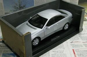 ☆絶版*ディーラー限定*京商*1/18*2002 Mercedes-Benz CLK Coupe ブリリアントシルバー