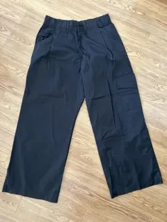 新品ZARA ザラブラックカーゴパンツ　L