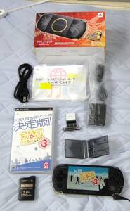 【動作品】PSP プレイステーション・ポータブル （PSP-3000） モンスターハンターポータブル 3rd ハンターズモデルとオプション品