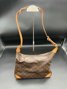 ク　川端　11月　No.151 LOUIS VUITTON ルイヴィトン　 ショルダーバッグ　 レザー　 モノグラム　肩紐長さ最長40cm シリアルNo.AS0060