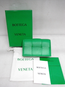 BOTTEGA VENETA ボッテガヴェネタ マキシ イントレチャート レザー 名刺入れ カード入れ グリーン B5-A