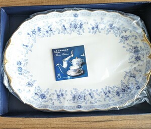 ★NARUM　Iナルミ　38cm楕円盛皿　bonechina★未使用