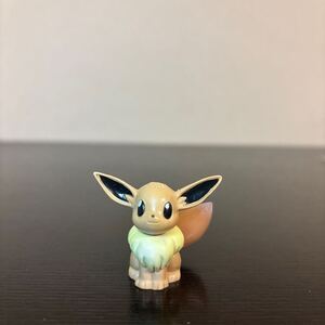 モンコレ 初期 第4弾 18 イーブイ 中古品 ポケモン フィギュア ポケットモンスター モンスターコレクション