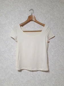 ☆美品☆マツオインターナショナル 　センソユニコ 　io comme io 　シンプルで着心地のいいＴシャツ カットソー　 半袖