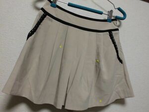 assk6-970☆CECILMcBEE/セシルマクビー　キュロットスカート　ボトムス　ショートパンツ　レース　ベージュ　Sサイズ