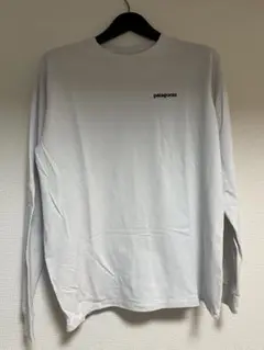 patagonia 長袖Tシャツ Sサイズ ホワイト