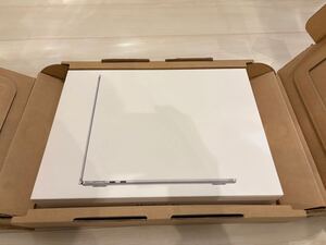 美品 MacBook Air13インチ M3 シルバー 8GB 256GB Apple M3