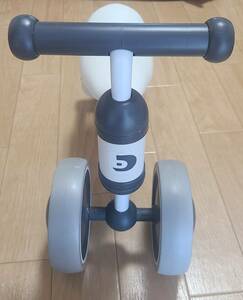 d-bike mini ディーバイク ミニ プラス アイデス 三輪車 乗用玩具