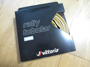 Vittoria 　Rally　Tubular　25-28（幅25mm）　　320g　　 skin*blk　　1本　 新品未使用