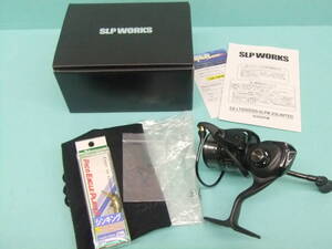 FF1945-288♪【60】未使用品 ディスプラウト × SLPワークス DSLT2000SS-SLPW 23LIMITED ルアー付き