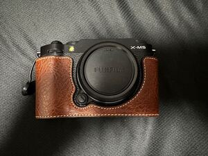 FUJIFILM X-M5 ブラック 本体 美品 1円スタート