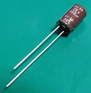 日本ケミコン EX コンデンサ (25V/100μF/105℃) [10個組]【管理:SA213】